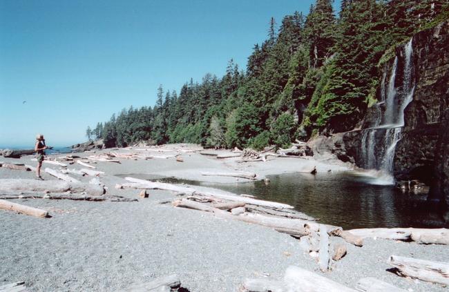 Tsusiat Falls camp.