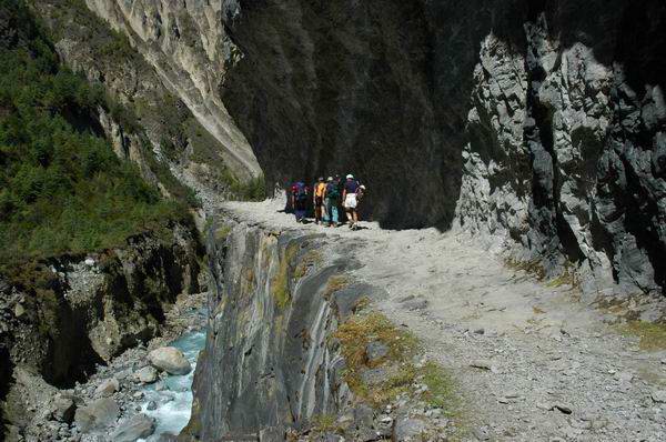 Trail past Bratang, blasted out of the cliffside.
