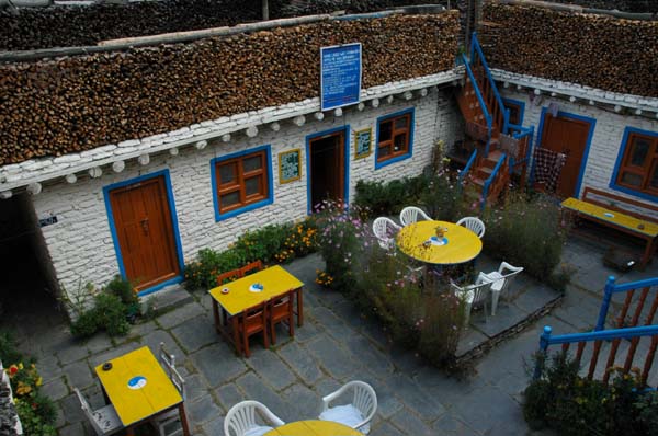 Garden courtyard at Sunil lodge