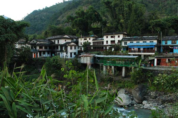 The riverside setting of Bhiritani