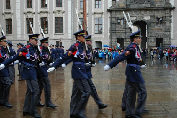 Changing of the Guard ceremony at 12pm
