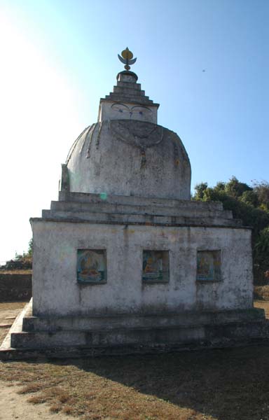 Chorten on trail