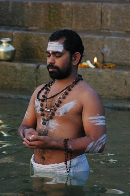 Varanasi is also known as Kashi, because it is believed that the supreme briliance shines here and lights the way to salvation. Kas (to shine).