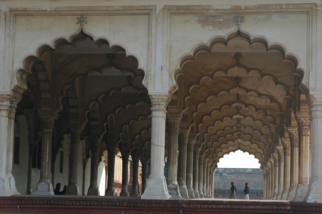 The hall of public audience, where the King would meet his with his subjects, within the Agra fort.