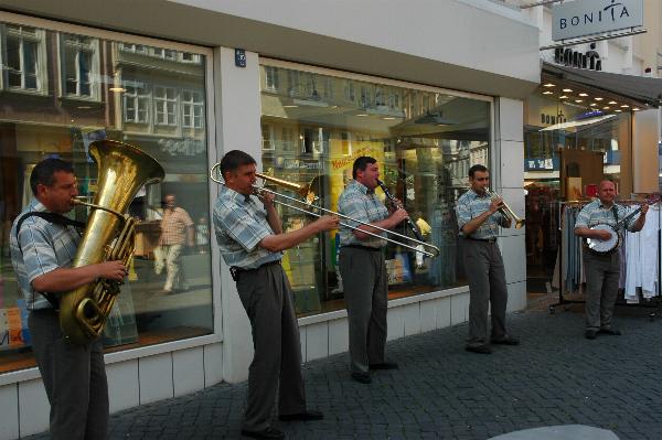 Street entertainment